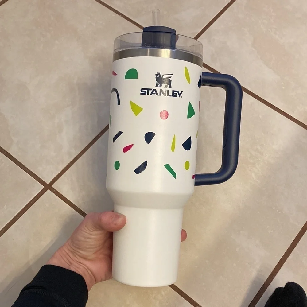 Geo print Stanley cup